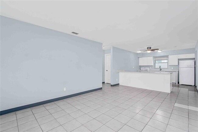 Foto del edificio - 140 112th Ave N