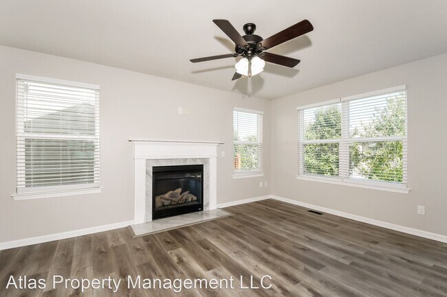 Building Photo - 3 br, 3 bath House - 114 Shire Drive