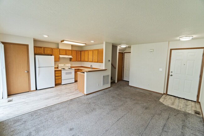 Foto del edificio - 1407 E Gilbert Ave