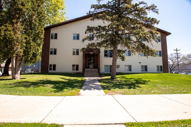 Building Photo - Cloudhaven Apartments