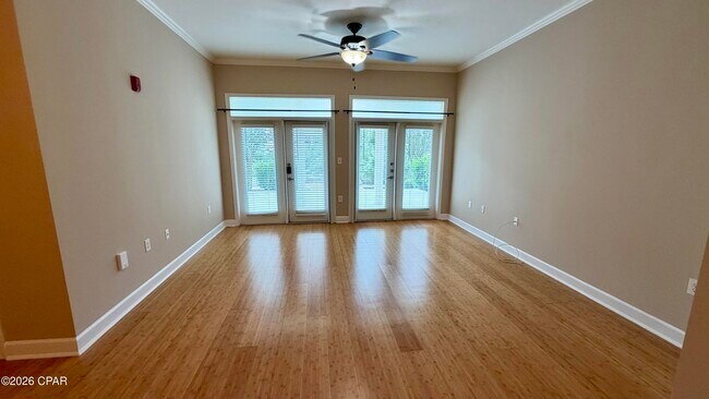 Foto del edificio - 8700 Front Beach Rd
