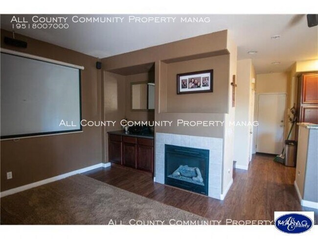 Foto del edificio - 31074 Strawberry Tree Ln