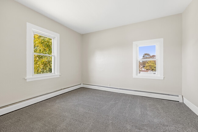 Building Photo - 5312 Genesee St