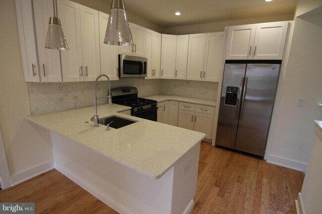 Foto del edificio - 1527 N 7th St