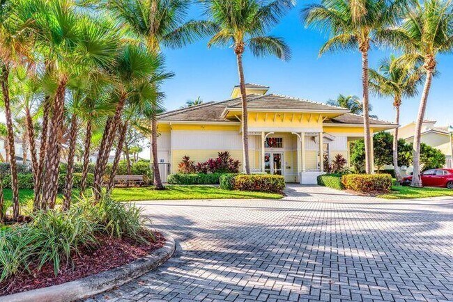 Foto del edificio - 601 Mariner Bay Blvd
