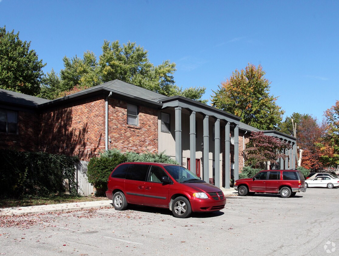 Meridian Hills North Apartments Indianapolis, IN