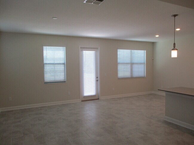Foto del edificio - 4 Bedroom, 3.5 Bath,Townhome in Lake Nona-...