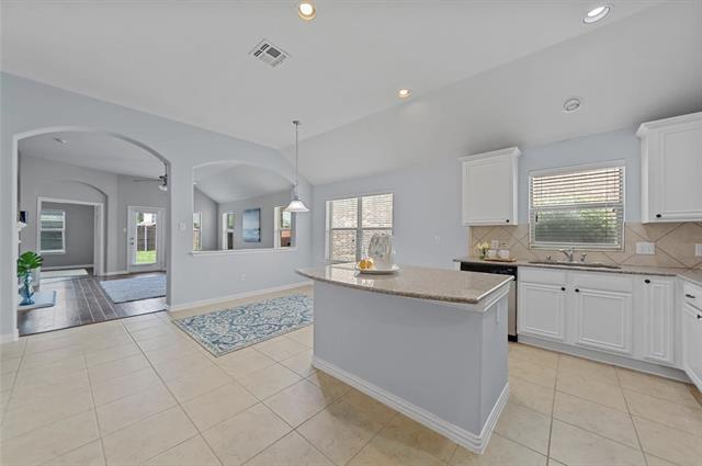Foto del edificio - 11913 Summer Springs Dr