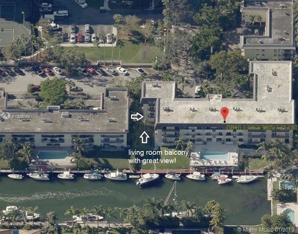 Foto del edificio - 6815 Edgewater Dr