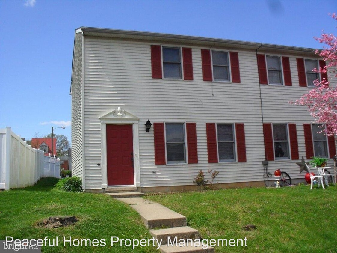 Primary Photo - 2 br, 1.5 bath House - 841 Lucilla Ct