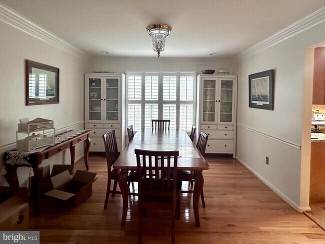 Foto del edificio - 342 Butternut Ct