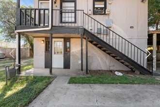 Building Photo - 2605 22nd St