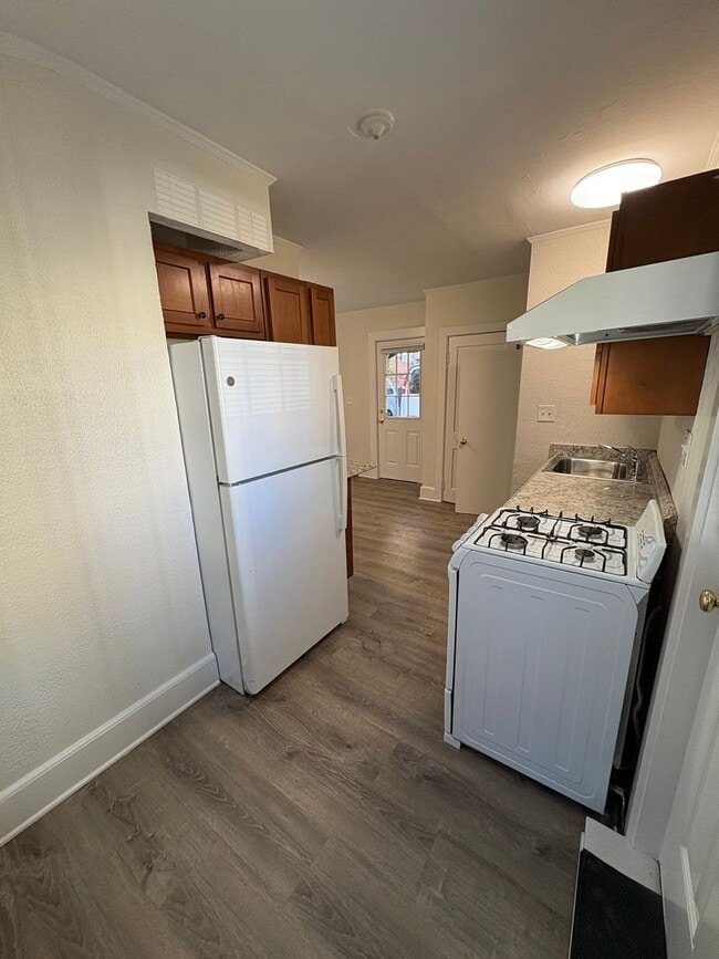 Photo - 17 Essex St Apartment