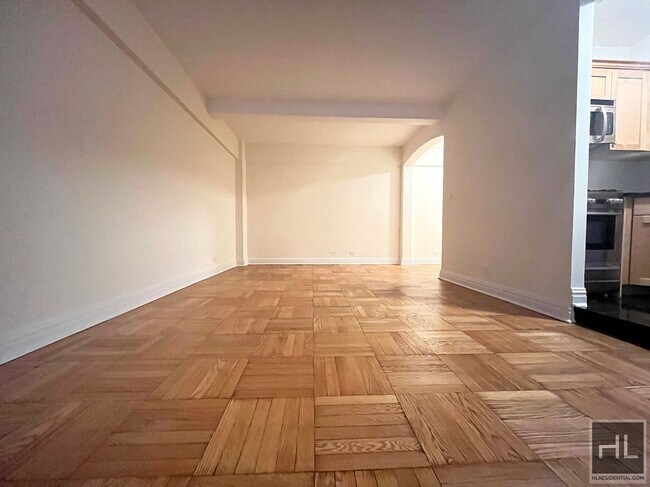 Foto del edificio - EAST 56 STREET