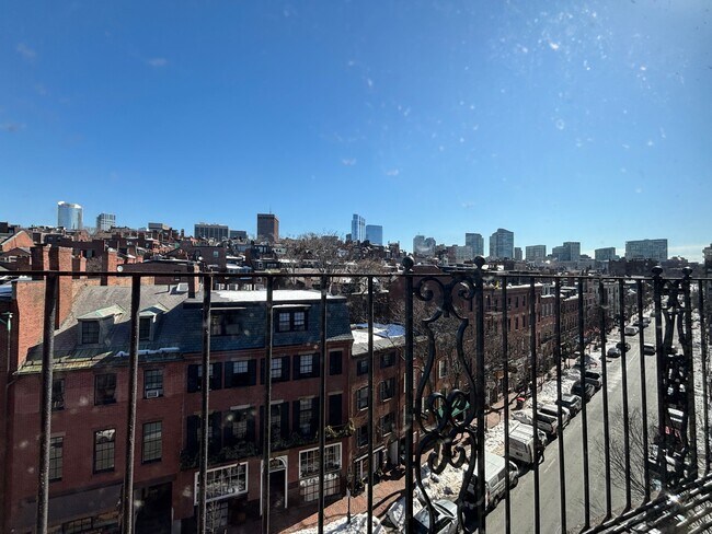 Foto del edificio - 85 Charles St