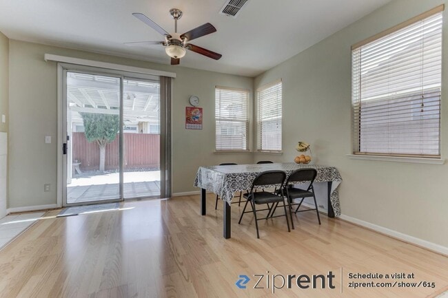 Building Photo - 2364 Clemente Ln