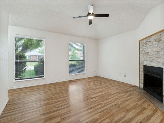 Foto del edificio - 3006 Post Oak Dr