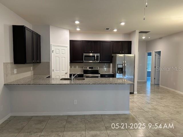 Foto del edificio - 26402 Explorer Rd