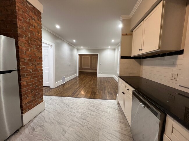 Foto del edificio - 7428 Dunedin St