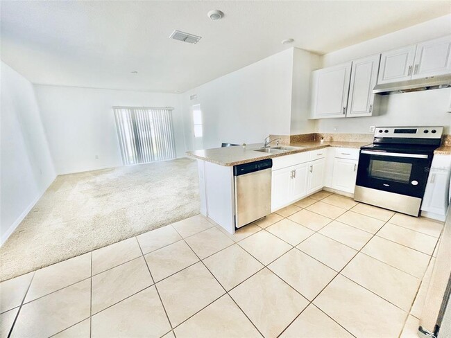 Building Photo - 1811 Wild Rye Way