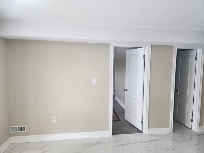 Chambre 2 - 183 Sharon Creek Dr