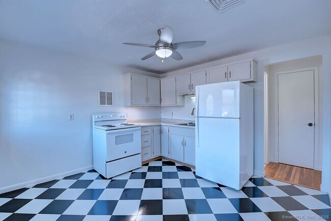 Foto del edificio - 139 Phyllis Dr