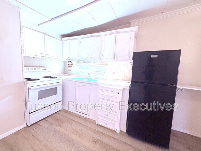 Foto del edificio - 3168 E Benson Hwy