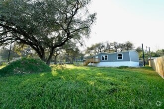 Building Photo - 909 Pine Eagle Ln