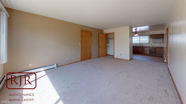 Building Photo - 1429 N 21st St