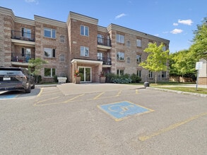 Building Photo - Oakwood Terrace