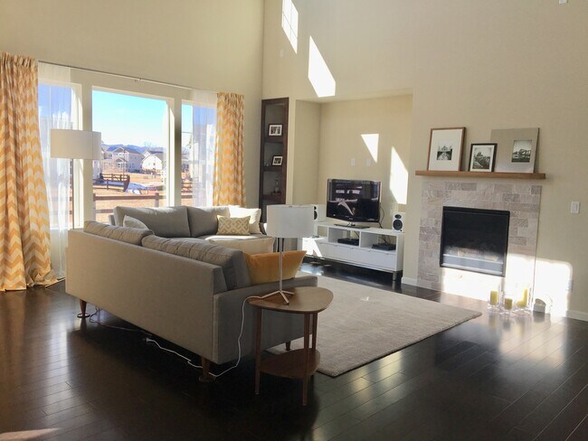 Foto del edificio - Custom Built Richmond Home for Lease in Fort Collins!