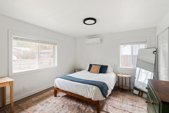 Foto del edificio - 12242 SE Raymond St