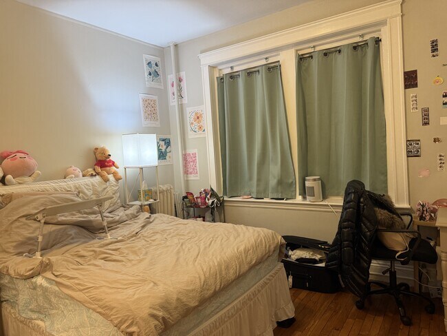 Building Photo - 1193 Commonwealth Ave