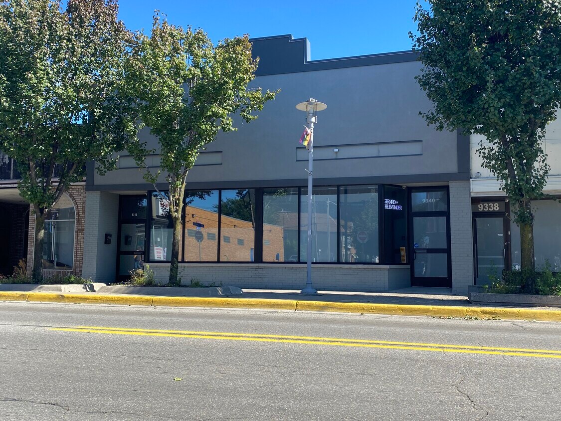 Live Work Loft - 9342 Joseph Campau Ave