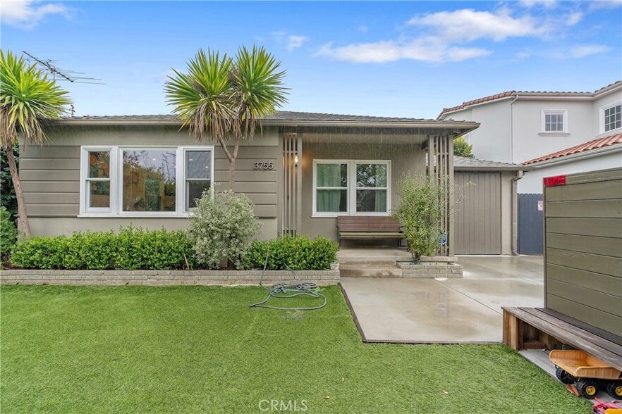 Primary Photo - 3755 Tilden Ave
