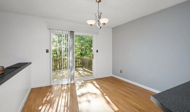 Foto del edificio - 4015 Seymour Ln