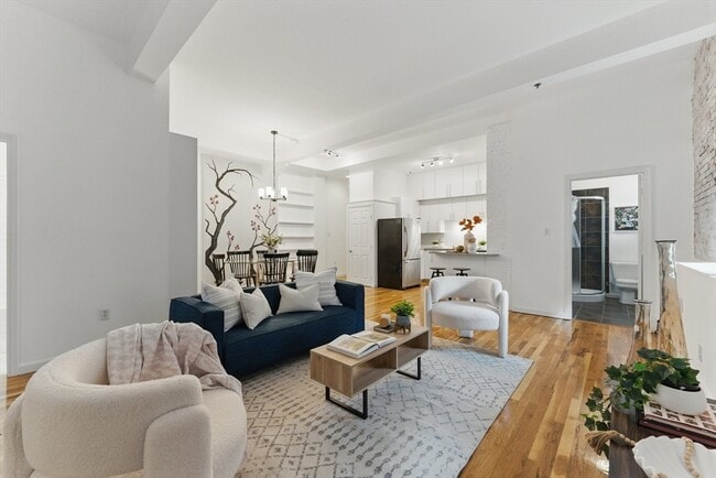 Building Photo - 69 Harvey St