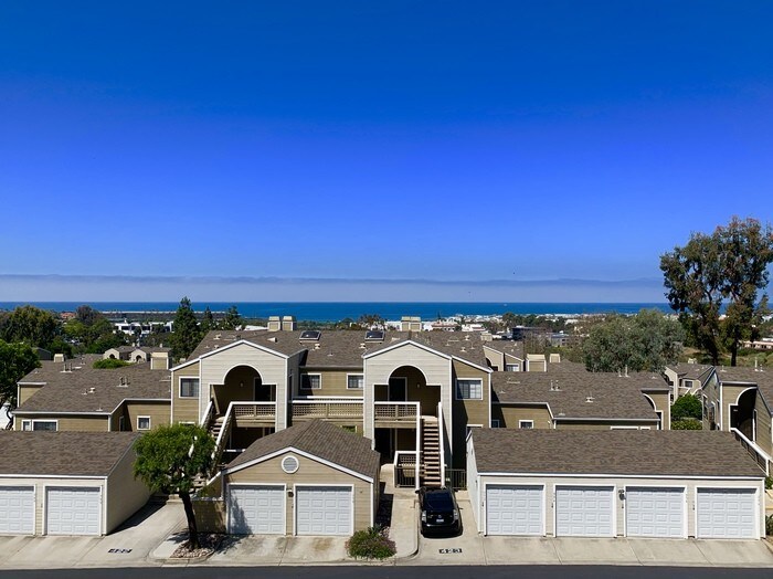 Primary Photo - Spacious Town Home with Panoramic Ocean View