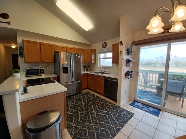 Building Photo - 50 Halili Ln