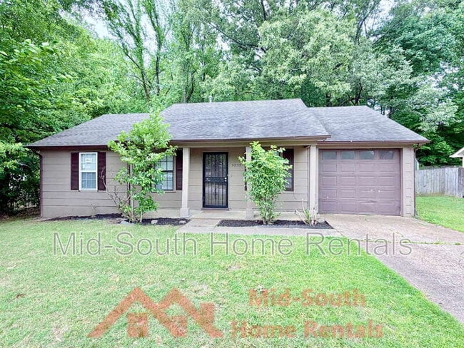 Photo - 3829 Walsingham Dr Townhome