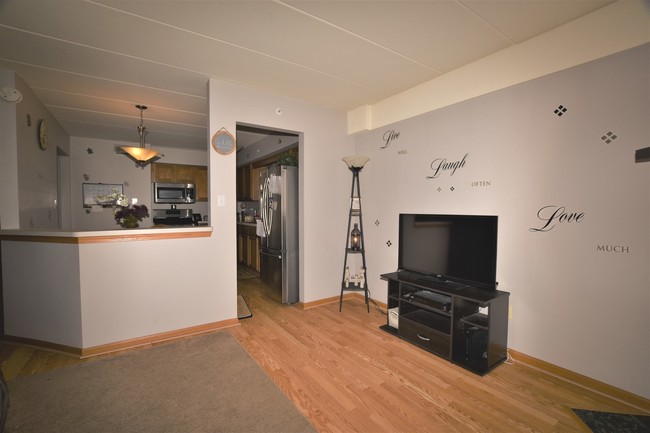 Building Photo - 7804 Amelia Ct