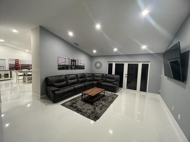 Building Photo - 16341 SW 145th Ct