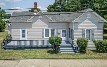 Building Photo - 108-108 W Garner Rd