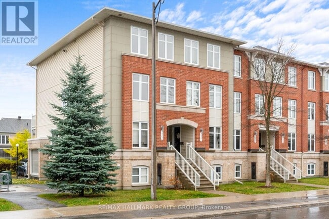 Building Photo - 736B Chapman Mills Dr