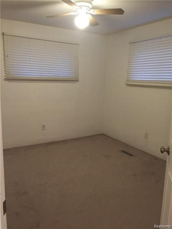 Foto del edificio - 541 Mary Ellen Rd