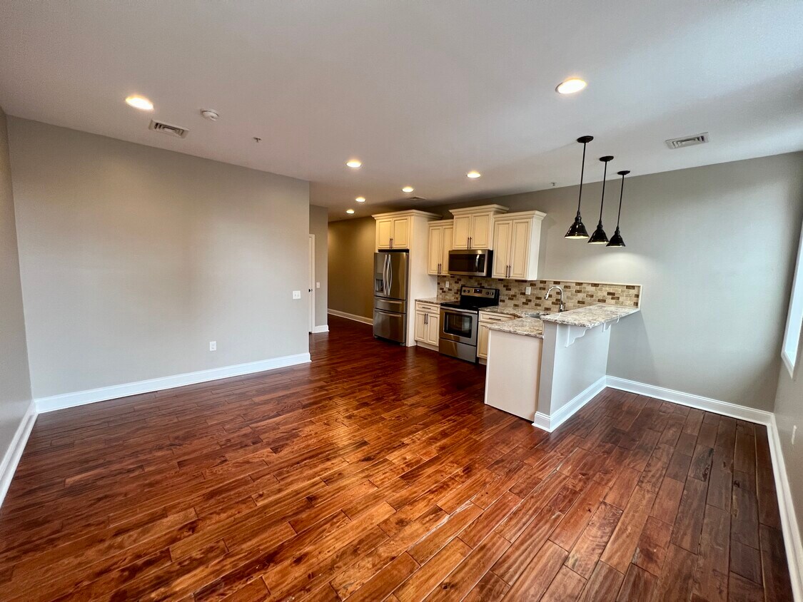 Foto principal - 41 E Northampton St