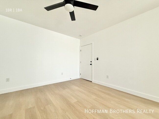 Building Photo - 7310 S Hoover St