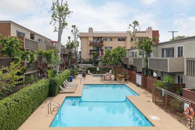 Piscina - Alpine Terrace Apartments