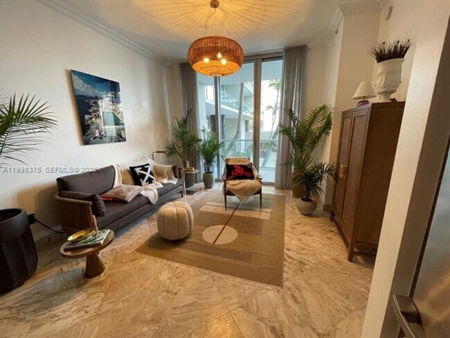 Foto del edificio - 3470 E Coast Ave