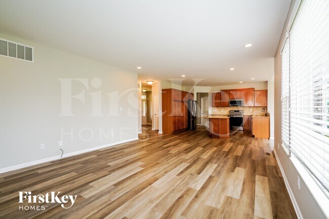 Foto del edificio - 6492 W Riverside Rd